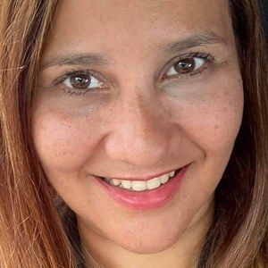 Meet your Posher, Frances